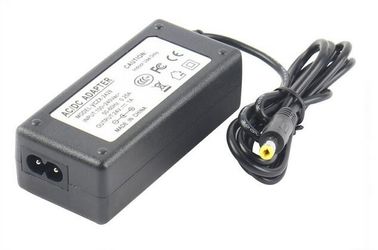 Überwachungskamera-Tischplattenstromadapter C8 2 Pin mit PC Material, langes Leben 50000hours