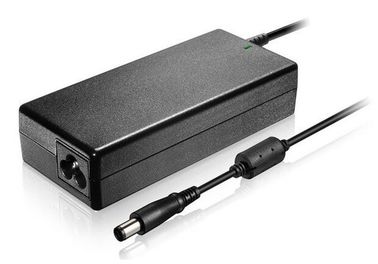 Stromadapter-Niveau 5/Wechselstrom CCTVs 12v zur DC-Stromversorgungs-Adapter-Vertikalen-Art