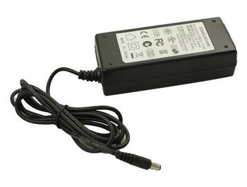 Wechselstrom-DC-Tischplattenstromadapter Chager 48 Volt für Sicherheitssystem, breiter Spannungs-Input