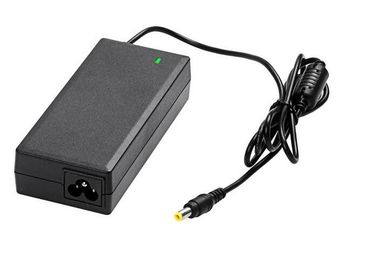 SAA TUV registrierte Wechselstrom-DC-Schaltungs-Adapter-Stromversorgung für LED-Streifen, schwarze Farbe