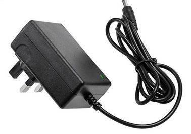 ABS Plastikwechselstrom-DC die 12 Volt-Stromversorgung, die mit Energie 6W, CER Rohs Ein-Output ist, listete auf