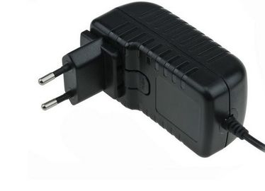 Wand-Berg-Stromadapter UL-CER-FCC 12W 12V/1A bescheinigte 2 Jahre Garantie