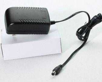 Eu Wechselstrom-/DC-Schaltleistungs-Adapter 12v 2a 2.5a fertigte DC-Verbindungsstück besonders an