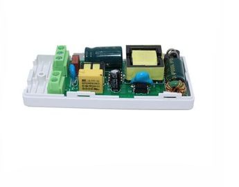 12V 1.25A 15W DC führte Schaltnetzteil mit Plastikabdeckung und Schraubklemme